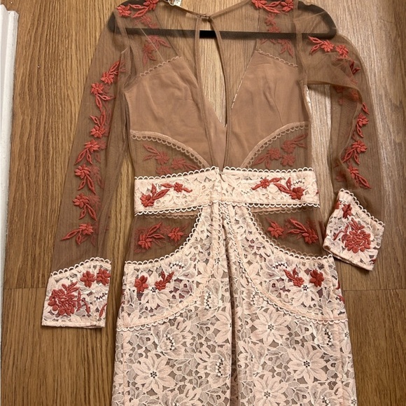 Mini dress - Picture 2 of 2